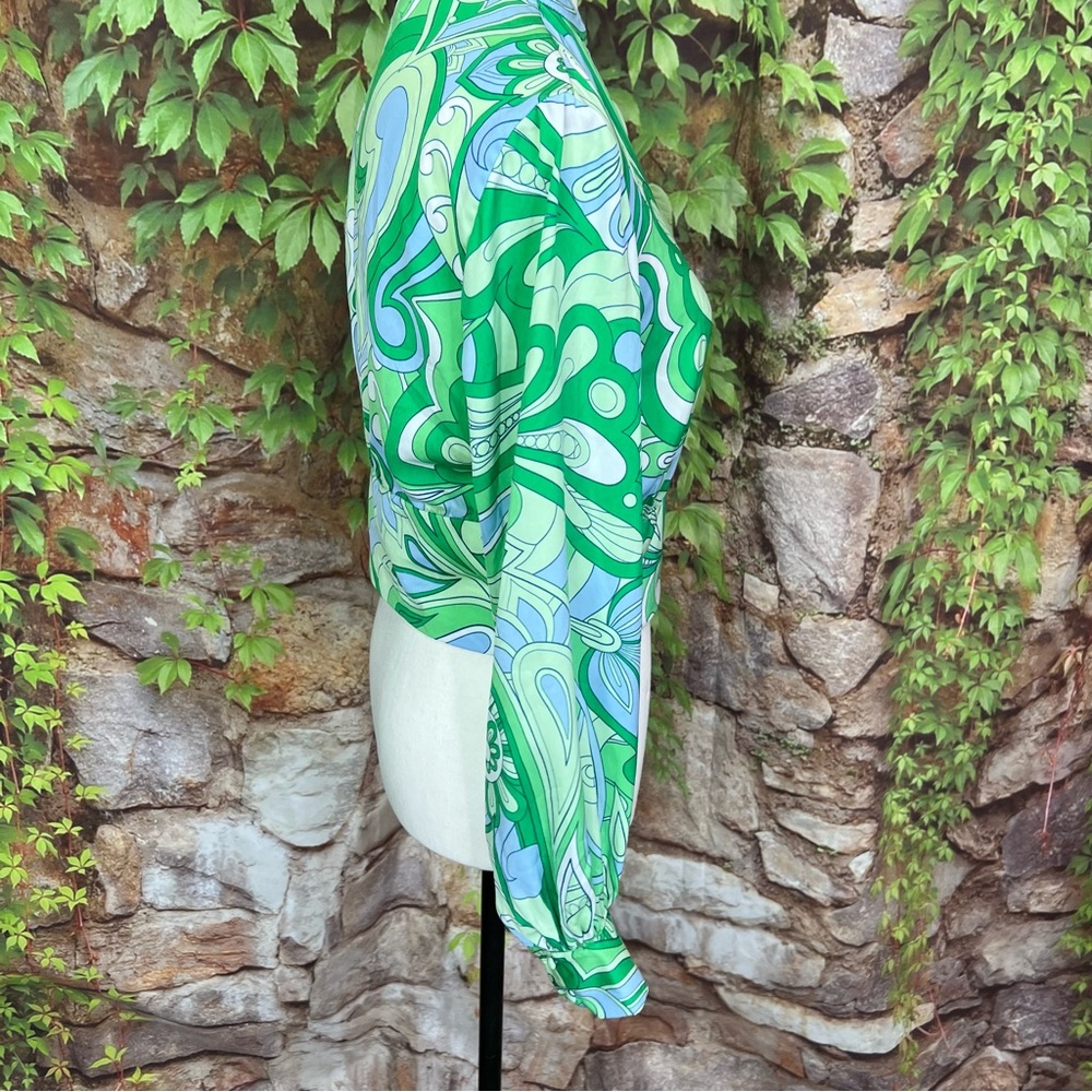 MOHITO Mod 60sStyle Green and Blue Cropped Swirl Blouse, 36/Small/4-6 - Picture 8 of 14